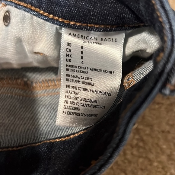 American Eagle Hi-Rise Shortie - Picture 3 of 6